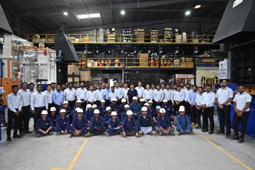 Aichelin Unitherm Group Photo